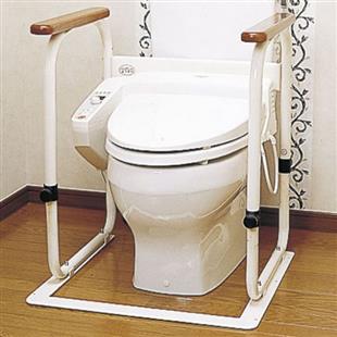 日本利其爾Richell馬桶起身扶手架(天然木)